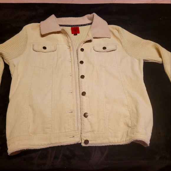 Jacket - Picture 1 of 4